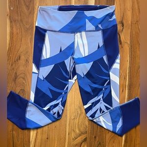 Under Armour Reflect Printed High Rise Ankle Leggings